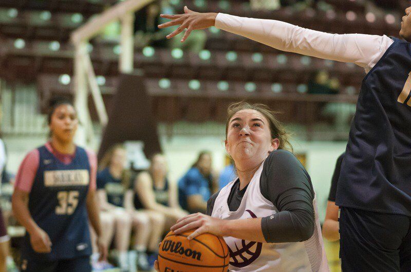Ada girls basketball team goes toe-to-toe with Southmoore